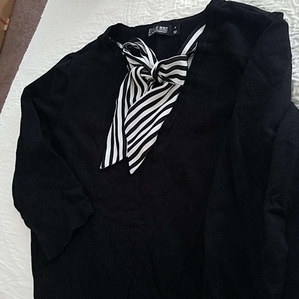 New york and co sweater top